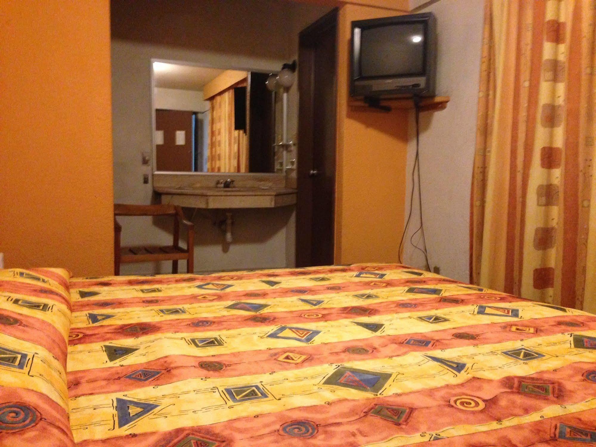 Hotel Marsella Мехико Экстерьер фото